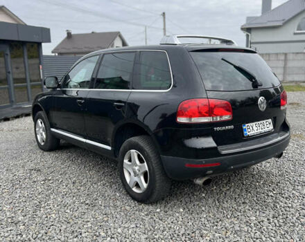 Чорний Фольксваген Туарег, об'ємом двигуна 2.46 л та пробігом 190 тис. км за 8800 $, фото 5 на Automoto.ua