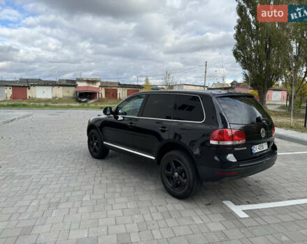 Черный Фольксваген Туарег, объемом двигателя 2.97 л и пробегом 325 тыс. км за 8850 $, фото 10 на Automoto.ua