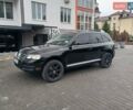 Черный Фольксваген Туарег, объемом двигателя 3.2 л и пробегом 280 тыс. км за 7999 $, фото 16 на Automoto.ua
