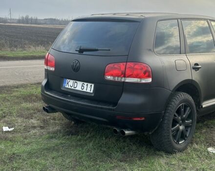 Чорний Фольксваген Туарег, об'ємом двигуна 3 л та пробігом 326 тис. км за 4800 $, фото 3 на Automoto.ua