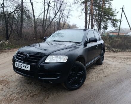 Черный Фольксваген Туарег, объемом двигателя 3 л и пробегом 333 тыс. км за 3950 $, фото 2 на Automoto.ua