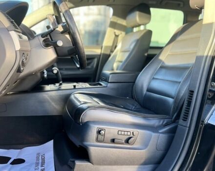 Черный Фольксваген Туарег, объемом двигателя 3 л и пробегом 300 тыс. км за 6500 $, фото 20 на Automoto.ua