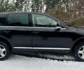 Чорний Фольксваген Туарег, об'ємом двигуна 3 л та пробігом 345 тис. км за 5520 $, фото 2 на Automoto.ua