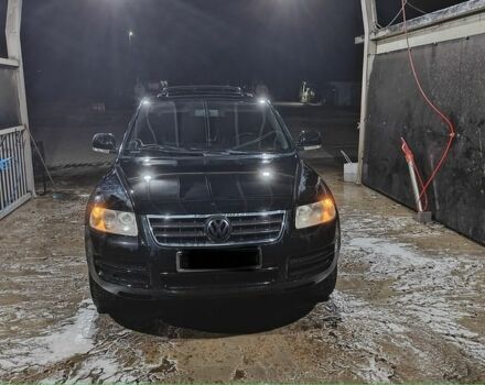 Черный Фольксваген Туарег, объемом двигателя 2.5 л и пробегом 345 тыс. км за 4720 $, фото 3 на Automoto.ua