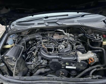 Черный Фольксваген Туарег, объемом двигателя 3 л и пробегом 277 тыс. км за 4300 $, фото 10 на Automoto.ua