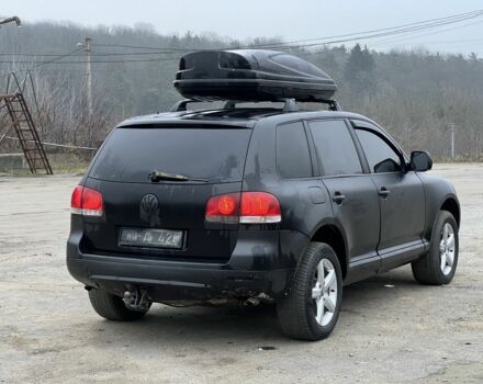 Чорний Фольксваген Туарег, об'ємом двигуна 3 л та пробігом 496 тис. км за 3999 $, фото 4 на Automoto.ua