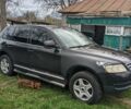 Чорний Фольксваген Туарег, об'ємом двигуна 2.46 л та пробігом 430 тис. км за 8200 $, фото 1 на Automoto.ua