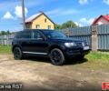Черный Фольксваген Туарег, объемом двигателя 3 л и пробегом 200 тыс. км за 13000 $, фото 5 на Automoto.ua
