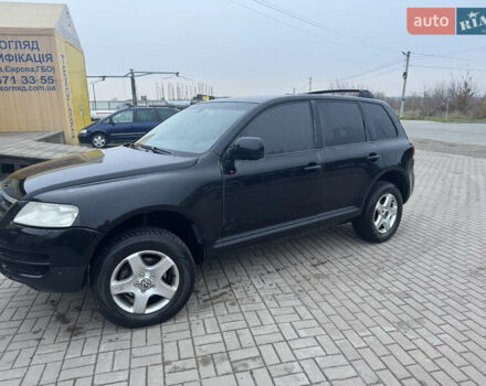 Чорний Фольксваген Туарег, об'ємом двигуна 2.5 л та пробігом 275 тис. км за 6500 $, фото 3 на Automoto.ua