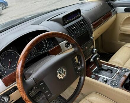 Черный Фольксваген Туарег, объемом двигателя 0 л и пробегом 111 тыс. км за 4000 $, фото 2 на Automoto.ua