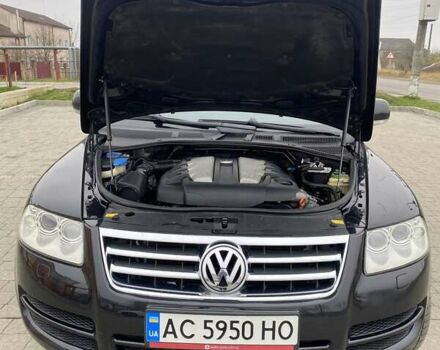 Черный Фольксваген Туарег, объемом двигателя 2.97 л и пробегом 390 тыс. км за 8700 $, фото 16 на Automoto.ua