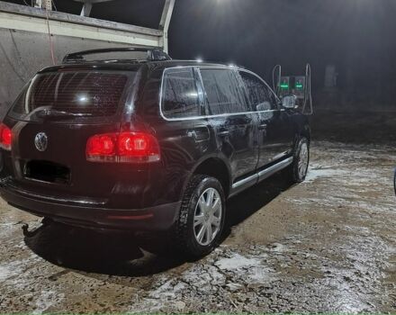 Черный Фольксваген Туарег, объемом двигателя 2.5 л и пробегом 345 тыс. км за 4720 $, фото 5 на Automoto.ua