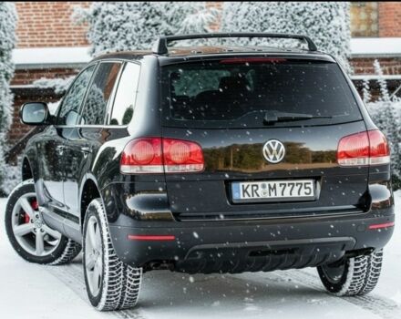 Черный Фольксваген Туарег, объемом двигателя 3 л и пробегом 266 тыс. км за 4350 $, фото 5 на Automoto.ua