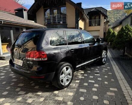 Черный Фольксваген Туарег, объемом двигателя 3 л и пробегом 187 тыс. км за 12000 $, фото 6 на Automoto.ua