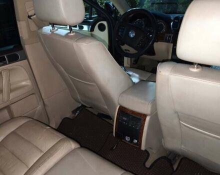 Чорний Фольксваген Туарег, об'ємом двигуна 3 л та пробігом 311 тис. км за 8600 $, фото 11 на Automoto.ua