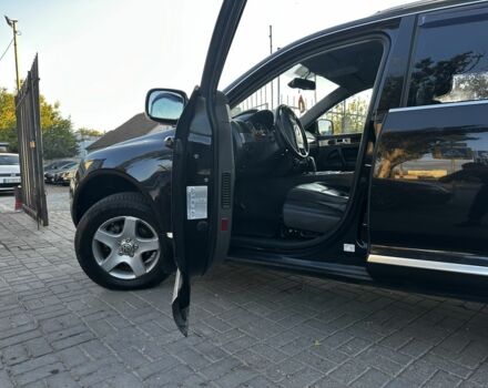 Чорний Фольксваген Туарег, об'ємом двигуна 2.5 л та пробігом 340 тис. км за 8900 $, фото 16 на Automoto.ua