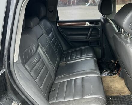 Чорний Фольксваген Туарег, об'ємом двигуна 3 л та пробігом 496 тис. км за 3999 $, фото 9 на Automoto.ua