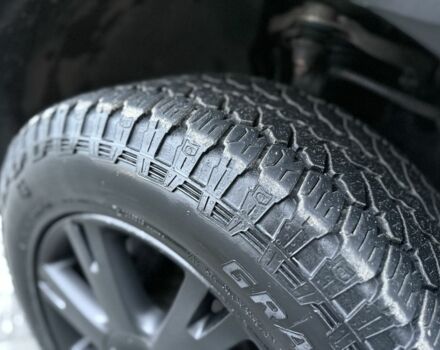 Черный Фольксваген Туарег, объемом двигателя 3 л и пробегом 360 тыс. км за 3999 $, фото 15 на Automoto.ua