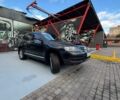 Черный Фольксваген Туарег, объемом двигателя 3.2 л и пробегом 320 тыс. км за 6600 $, фото 1 на Automoto.ua