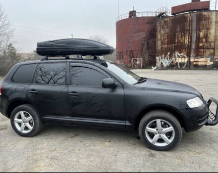 Черный Фольксваген Туарег, объемом двигателя 0 л и пробегом 320 тыс. км за 3600 $, фото 1 на Automoto.ua