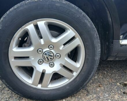 Черный Фольксваген Туарег, объемом двигателя 3 л и пробегом 408 тыс. км за 10500 $, фото 5 на Automoto.ua