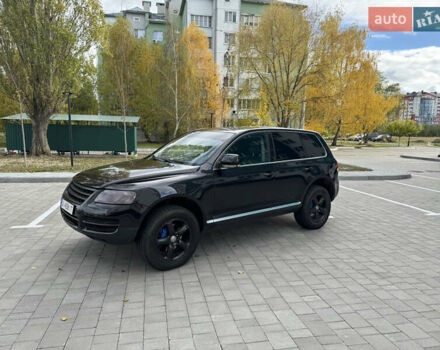 Черный Фольксваген Туарег, объемом двигателя 2.97 л и пробегом 325 тыс. км за 8850 $, фото 8 на Automoto.ua