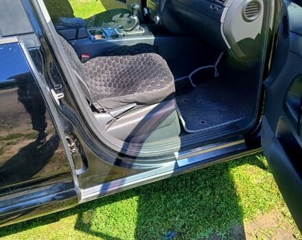 Черный Фольксваген Туарег, объемом двигателя 3.2 л и пробегом 0 тыс. км за 7500 $, фото 2 на Automoto.ua