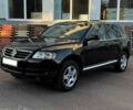 Чорний Фольксваген Туарег, об'ємом двигуна 2.5 л та пробігом 300 тис. км за 4900 $, фото 1 на Automoto.ua