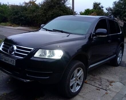 Черный Фольксваген Туарег, объемом двигателя 2.5 л и пробегом 351 тыс. км за 7500 $, фото 4 на Automoto.ua