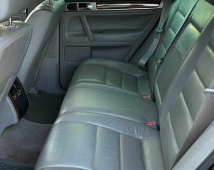 Чорний Фольксваген Туарег, об'ємом двигуна 2.5 л та пробігом 300 тис. км за 4900 $, фото 5 на Automoto.ua