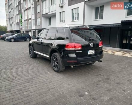 Черный Фольксваген Туарег, объемом двигателя 3.2 л и пробегом 280 тыс. км за 7700 $, фото 11 на Automoto.ua