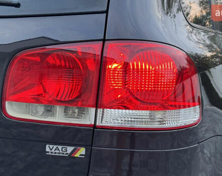 Чорний Фольксваген Туарег, об'ємом двигуна 2.5 л та пробігом 176 тис. км за 9950 $, фото 51 на Automoto.ua