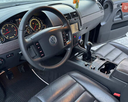 Чорний Фольксваген Туарег, об'ємом двигуна 2.5 л та пробігом 176 тис. км за 9950 $, фото 38 на Automoto.ua