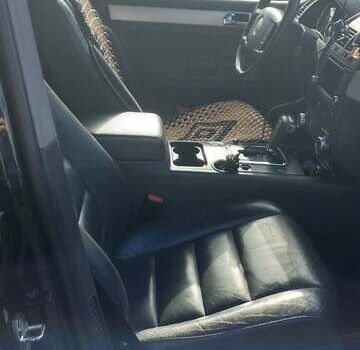 Чорний Фольксваген Туарег, об'ємом двигуна 2.99 л та пробігом 322 тис. км за 10500 $, фото 4 на Automoto.ua