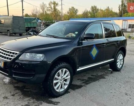 Черный Фольксваген Туарег, объемом двигателя 3 л и пробегом 260 тыс. км за 6000 $, фото 3 на Automoto.ua