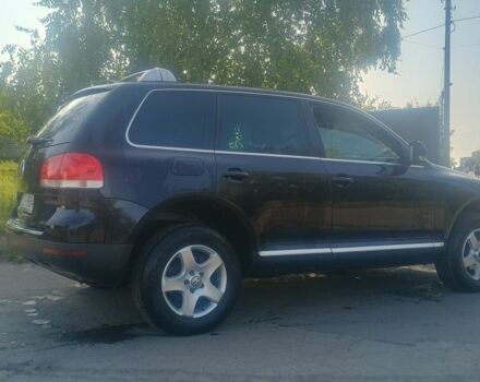 Черный Фольксваген Туарег, объемом двигателя 2.5 л и пробегом 271 тыс. км за 6000 $, фото 2 на Automoto.ua