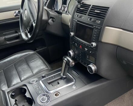 Черный Фольксваген Туарег, объемом двигателя 2.5 л и пробегом 1 тыс. км за 5000 $, фото 8 на Automoto.ua