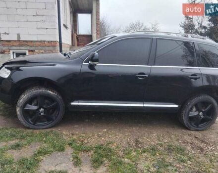 Чорний Фольксваген Туарег, об'ємом двигуна 3 л та пробігом 318 тис. км за 9200 $, фото 4 на Automoto.ua