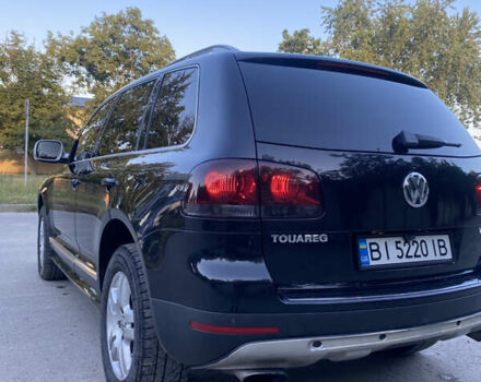 Черный Фольксваген Туарег, объемом двигателя 3 л и пробегом 340 тыс. км за 11000 $, фото 4 на Automoto.ua