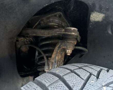 Чорний Фольксваген Туарег, об'ємом двигуна 3.2 л та пробігом 520 тис. км за 7600 $, фото 6 на Automoto.ua