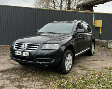 Черный Фольксваген Туарег, объемом двигателя 2.97 л и пробегом 301 тыс. км за 8950 $, фото 6 на Automoto.ua