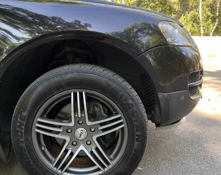 Чорний Фольксваген Туарег, об'ємом двигуна 3 л та пробігом 280 тис. км за 11000 $, фото 2 на Automoto.ua