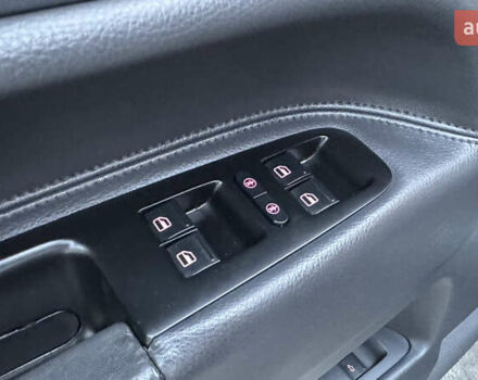 Чорний Фольксваген Туарег, об'ємом двигуна 2.5 л та пробігом 176 тис. км за 9950 $, фото 23 на Automoto.ua