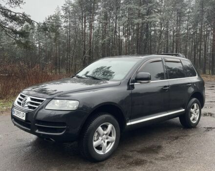 Чорний Фольксваген Туарег, об'ємом двигуна 2.5 л та пробігом 351 тис. км за 10000 $, фото 2 на Automoto.ua