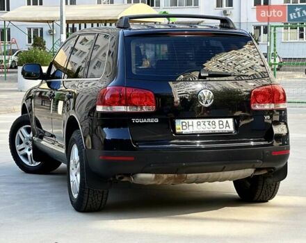 Черный Фольксваген Туарег, объемом двигателя 3.2 л и пробегом 165 тыс. км за 9999 $, фото 6 на Automoto.ua