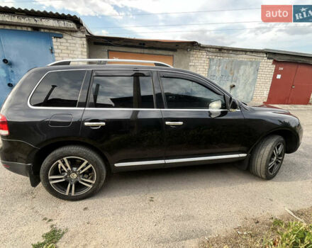 Чорний Фольксваген Туарег, об'ємом двигуна 3 л та пробігом 230 тис. км за 14000 $, фото 11 на Automoto.ua