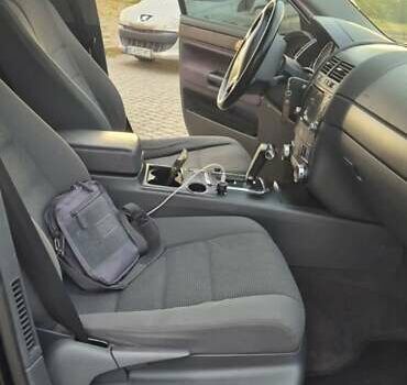 Черный Фольксваген Туарег, объемом двигателя 2.97 л и пробегом 343 тыс. км за 10000 $, фото 11 на Automoto.ua