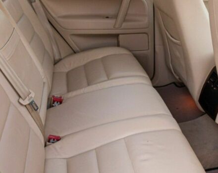 Чорний Фольксваген Туарег, об'ємом двигуна 3 л та пробігом 223 тис. км за 3384 $, фото 6 на Automoto.ua