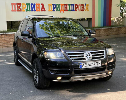 Чорний Фольксваген Туарег, об'ємом двигуна 3 л та пробігом 280 тис. км за 11000 $, фото 16 на Automoto.ua