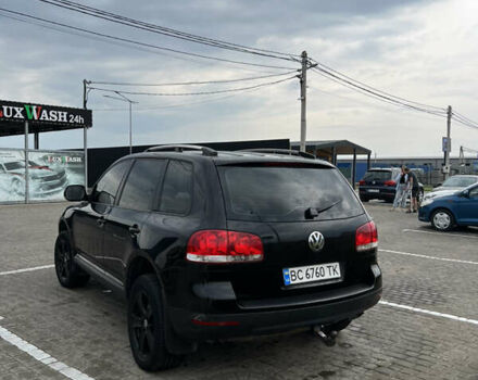 Чорний Фольксваген Туарег, об'ємом двигуна 2.46 л та пробігом 270 тис. км за 8600 $, фото 4 на Automoto.ua